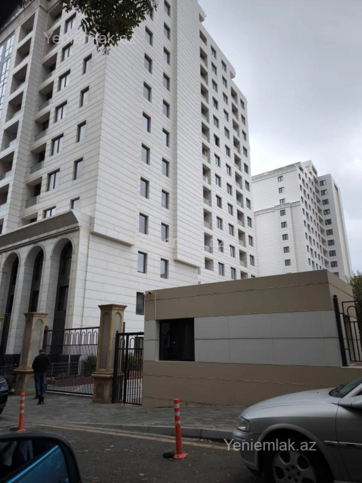 Satılır 2 otaqlı yeni tikili 74 m²