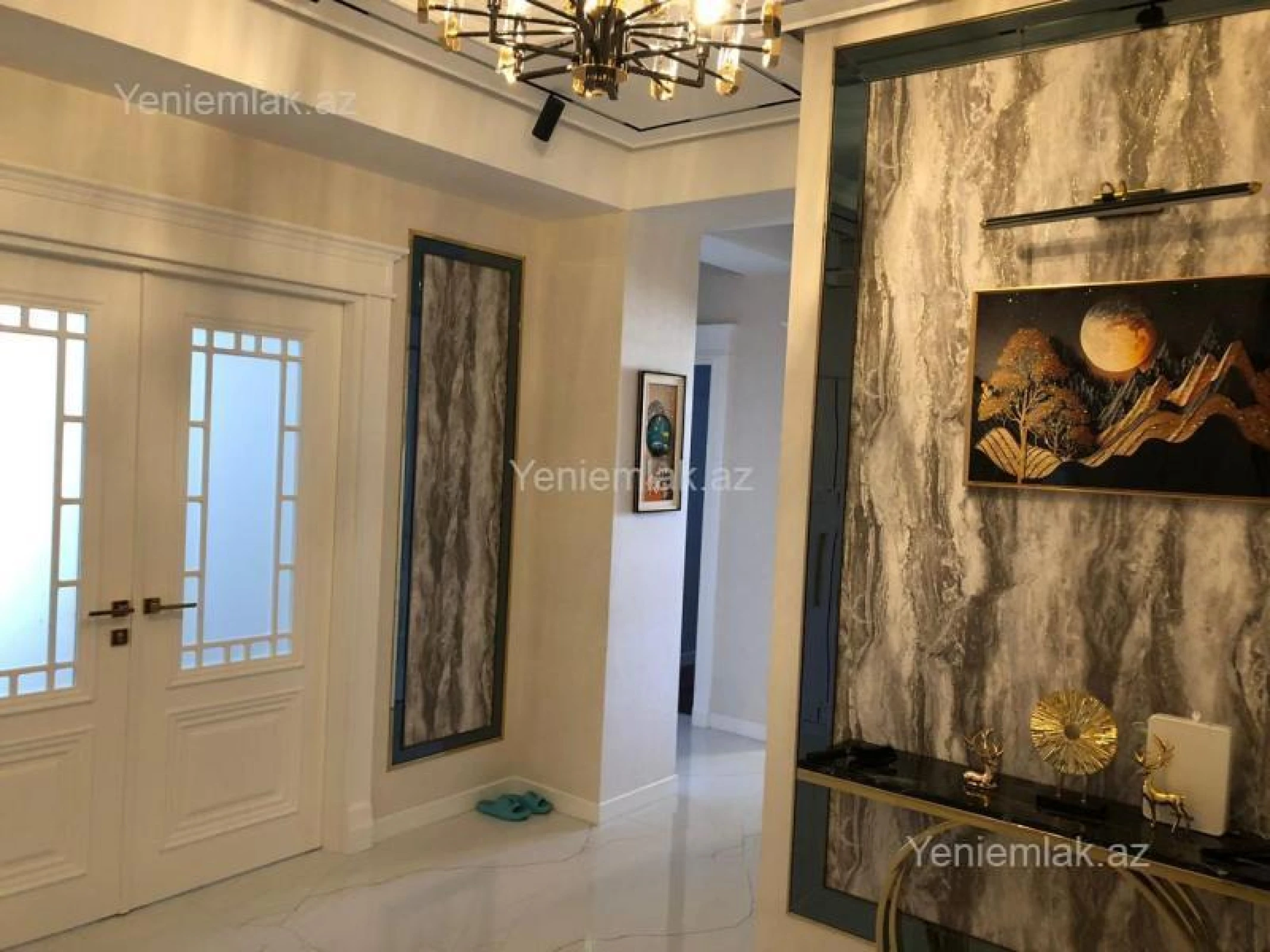 Satılır 3 otaqlı yeni tikili 125 m²