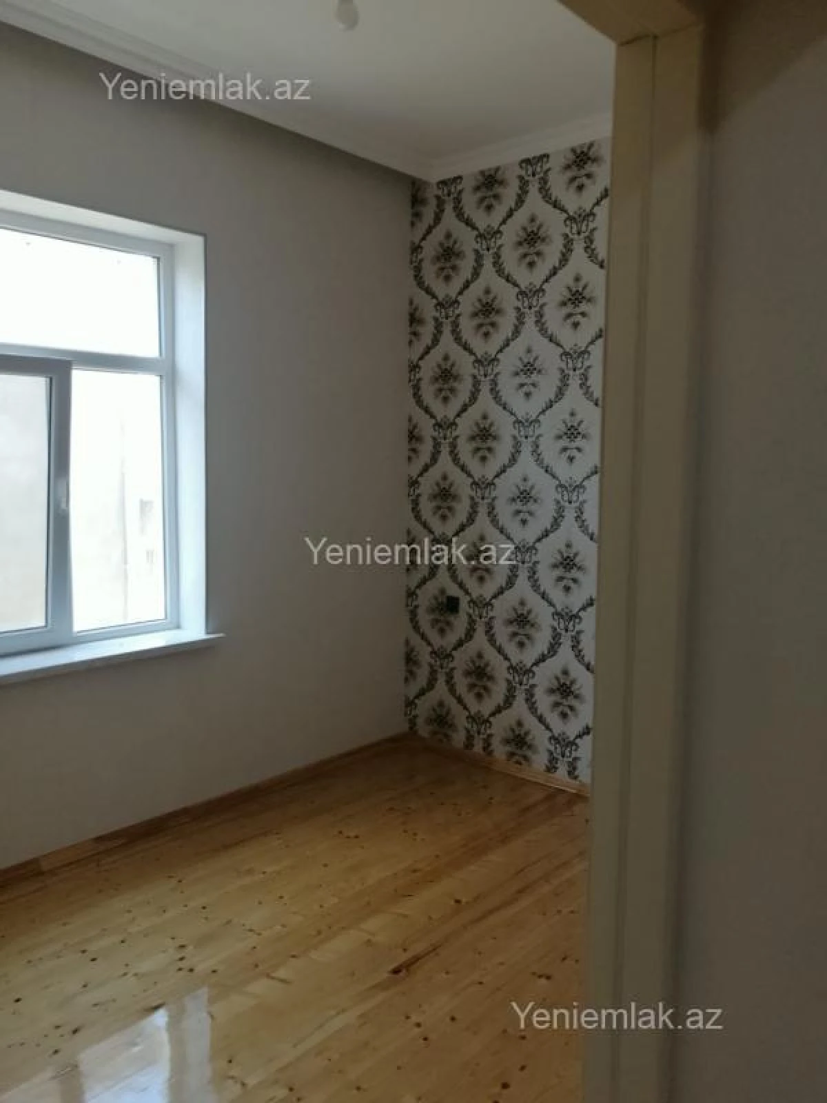 Satılır 6 otaqlı həyət evi 240 m²