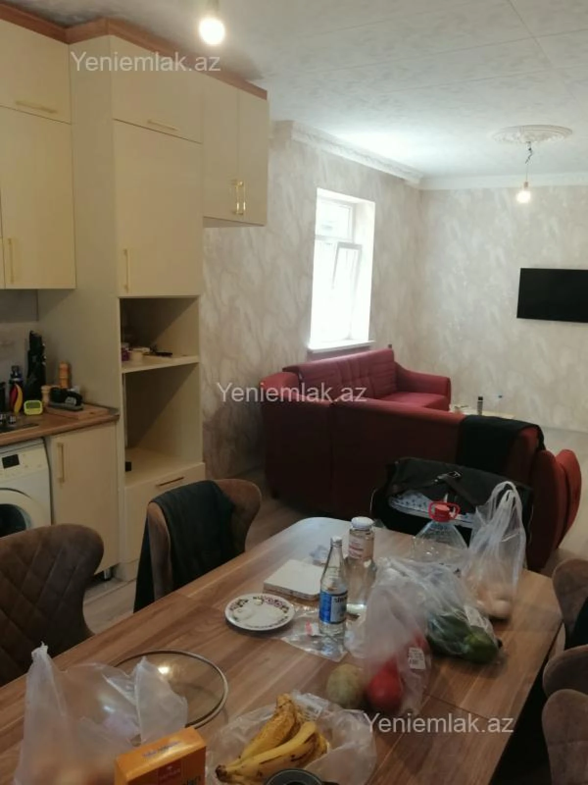Satılır 6 otaqlı həyət evi 240 m²