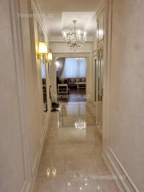 Satılır 2 otaqlı yeni tikili 92 m²