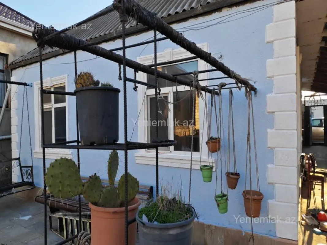 Satılır 3 otaqlı həyət evi 90 m²