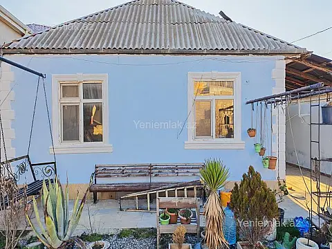 Satılır 3 otaqlı həyət evi 90 m²