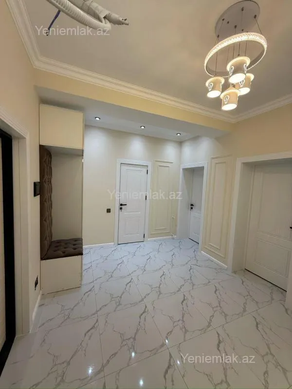 Satılır 2 otaqlı yeni tikili 64 m²
