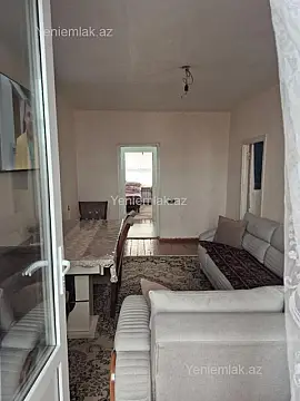 Satılır 4 otaqlı köhnə tikili 90 m²