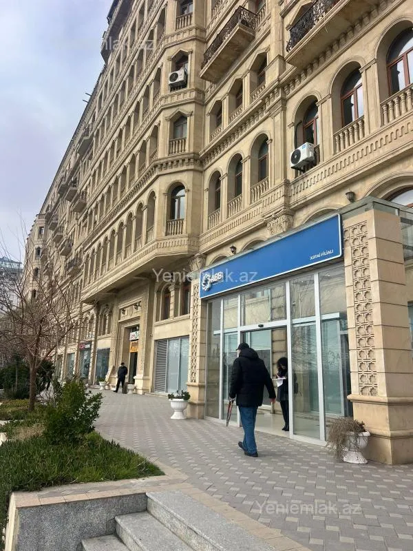 Satılır 1 otaqlı yeni tikili 40 m²