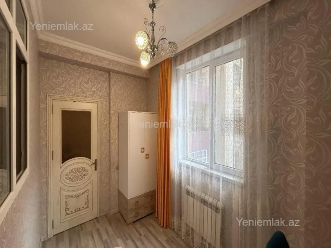 Satılır 3 otaqlı yeni tikili 75 m²