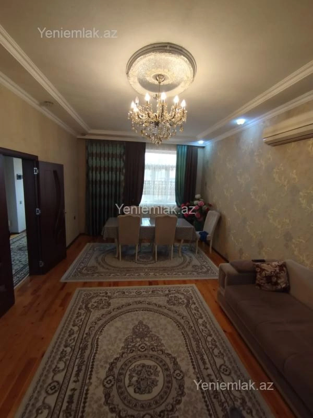 Satılır 4 otaqlı həyət evi 200 m²