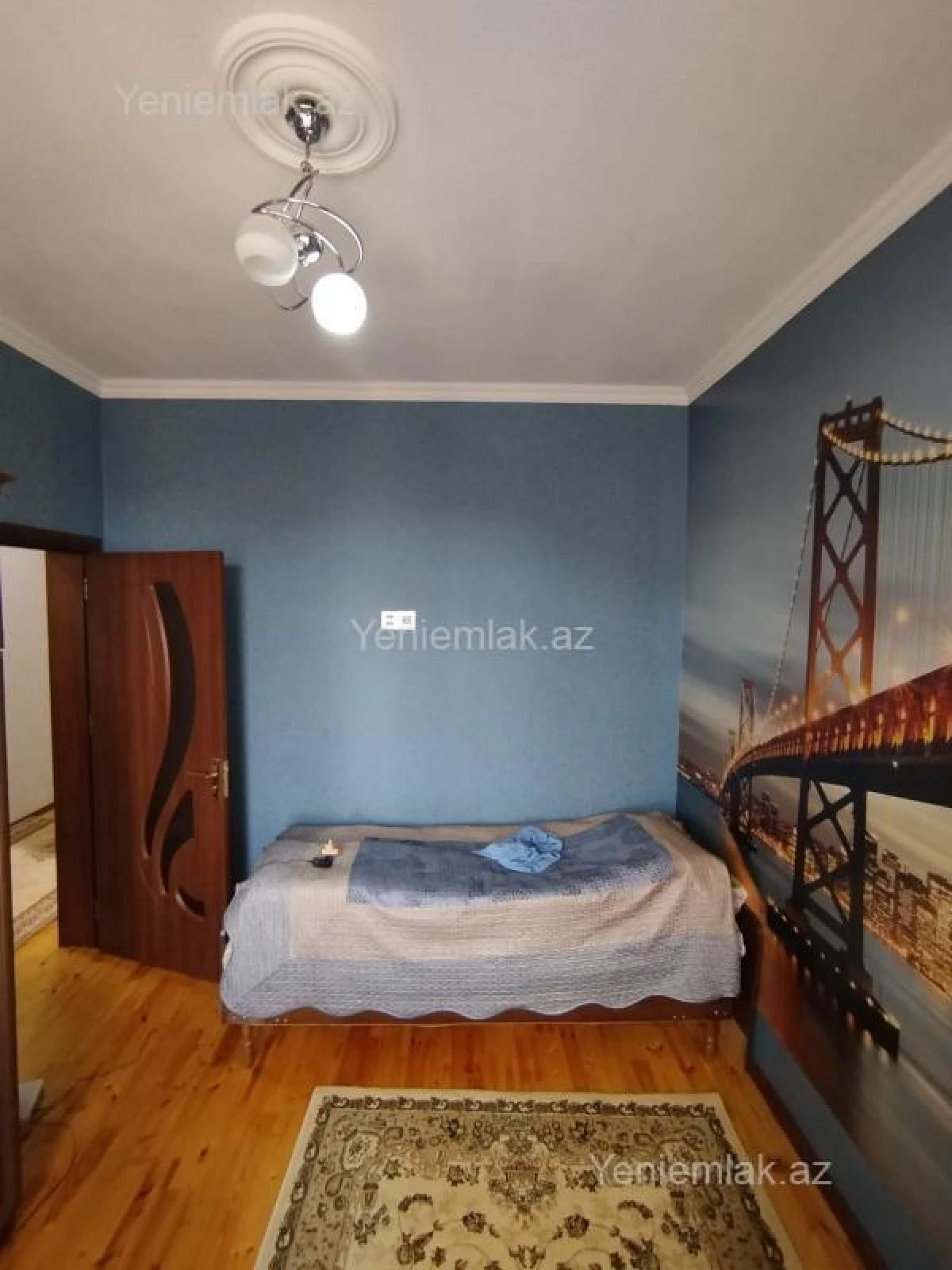 Satılır 4 otaqlı həyət evi 200 m²