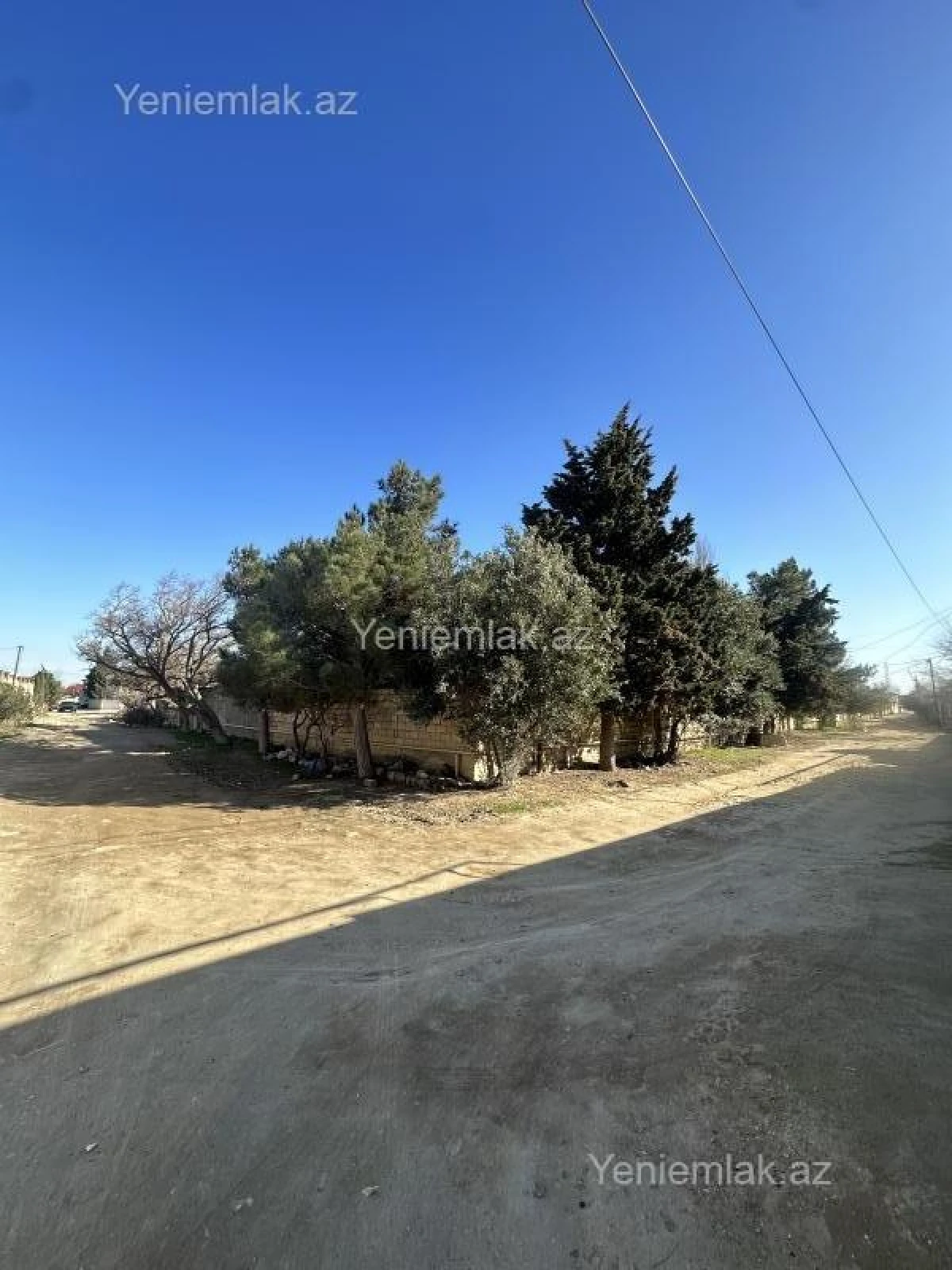 Satılır 10 otaqlı həyət evi 480 m²