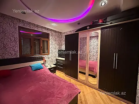 Satılır 3 otaqlı yeni tikili 70 m²