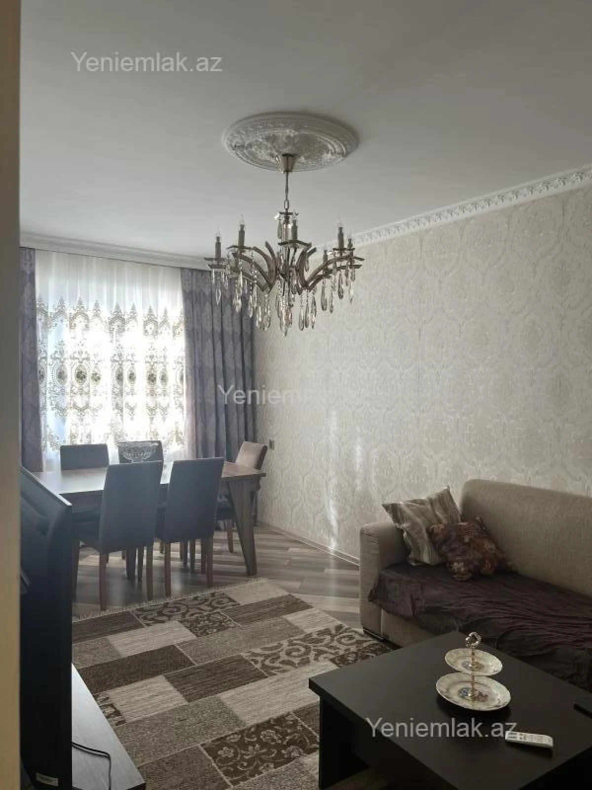 Satılır 4 otaqlı köhnə tikili 105 m²