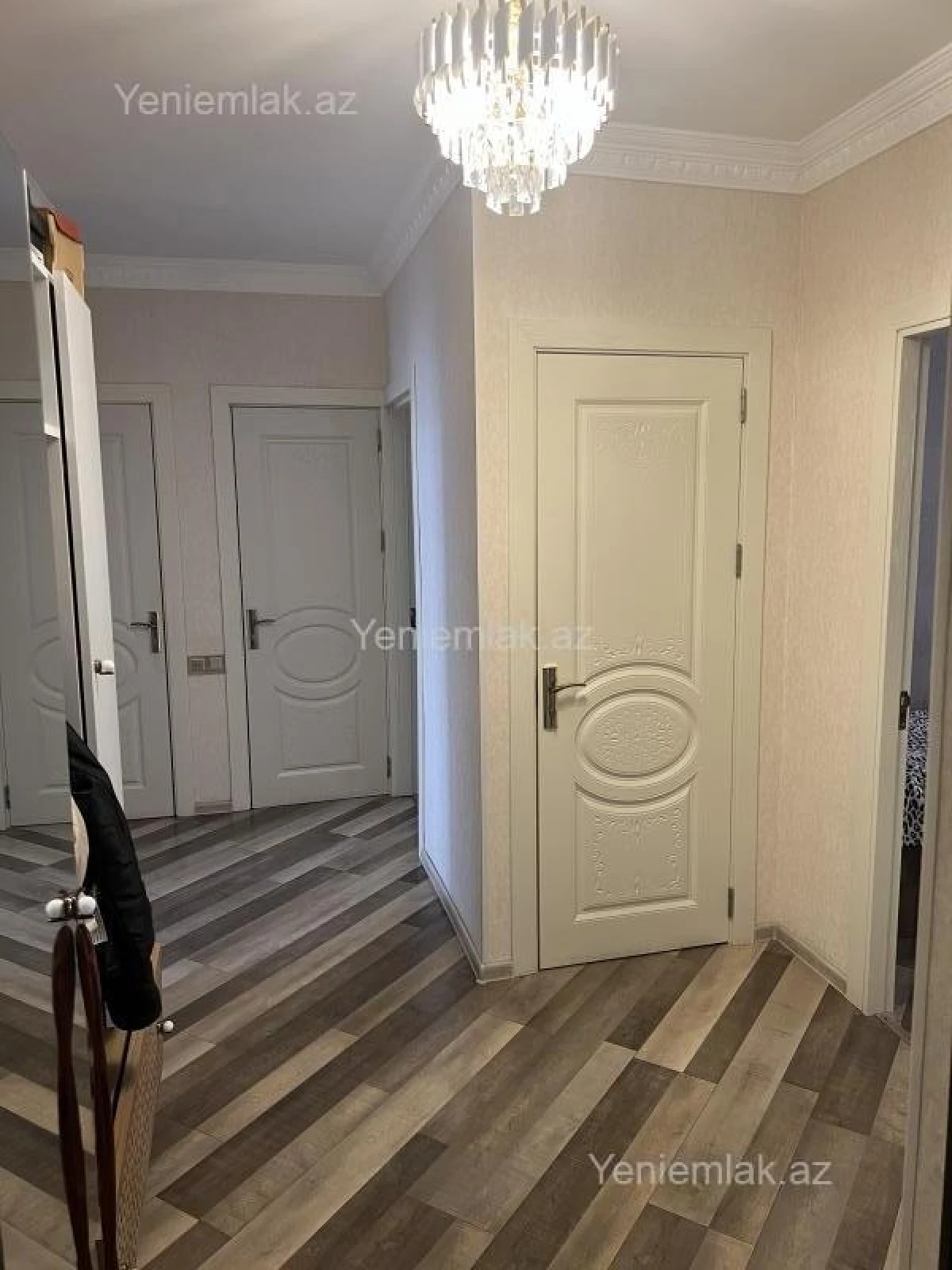 Satılır 4 otaqlı köhnə tikili 105 m²