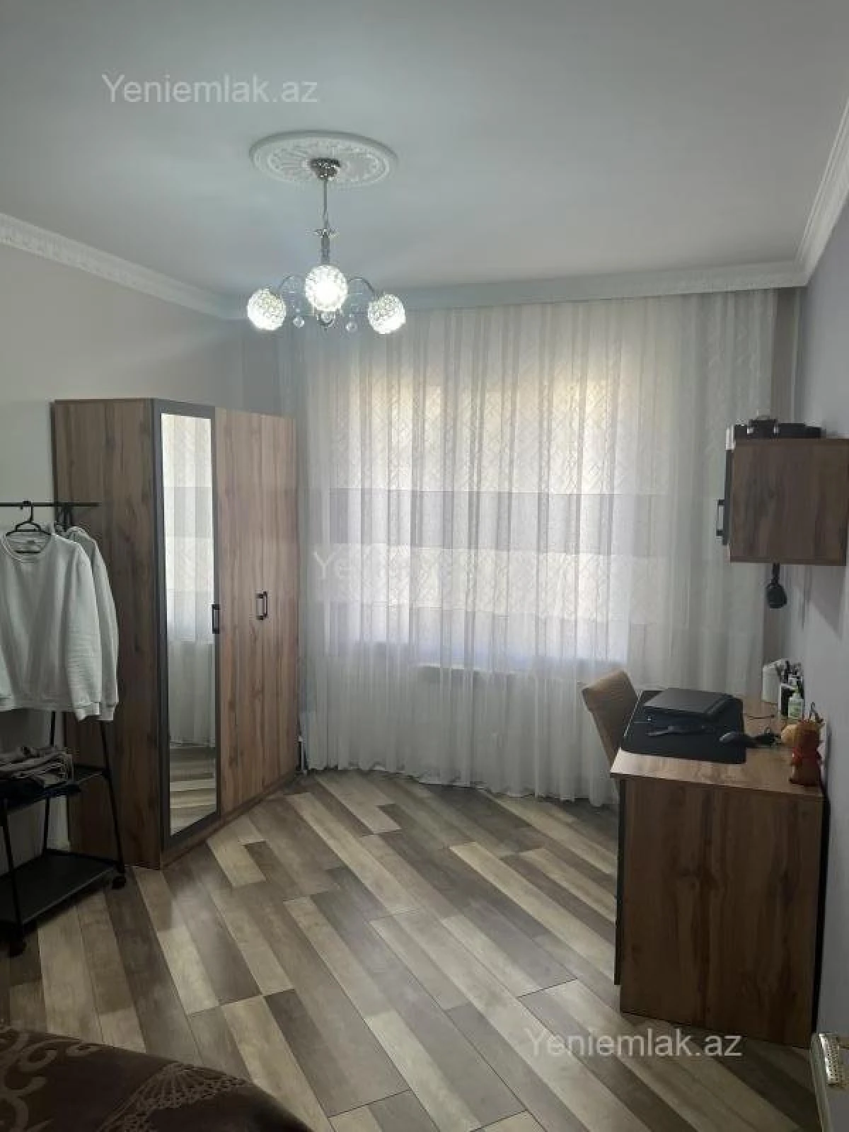 Satılır 4 otaqlı köhnə tikili 105 m²