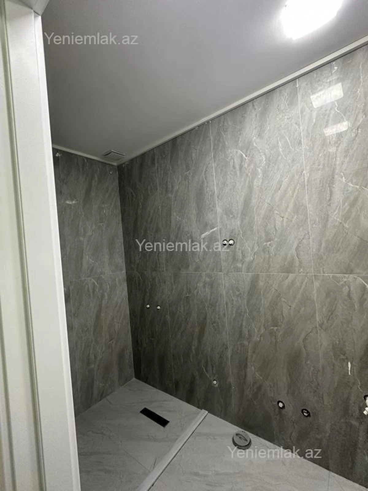 Satılır 2 otaqlı yeni tikili 53 m²