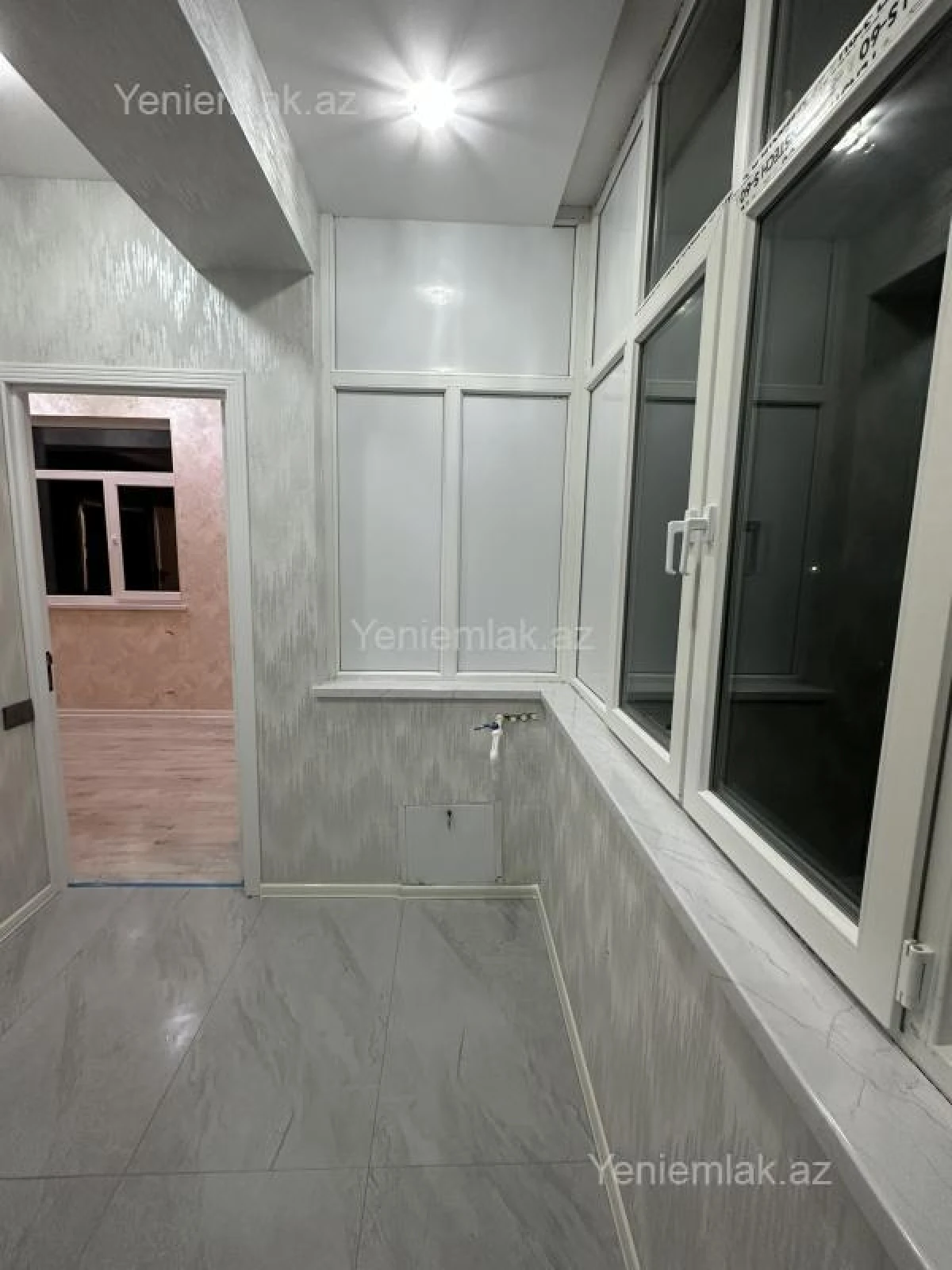 Satılır 2 otaqlı yeni tikili 53 m²