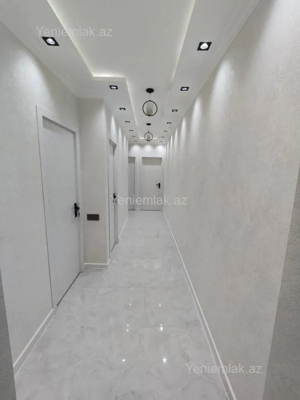 Satılır 2 otaqlı yeni tikili 89 m²