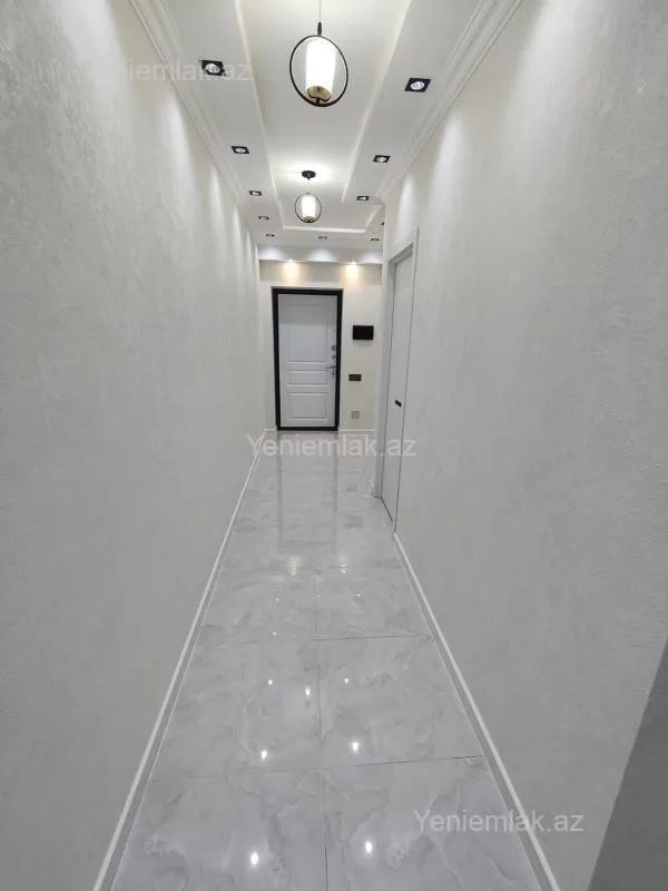 Satılır 2 otaqlı yeni tikili 89 m²