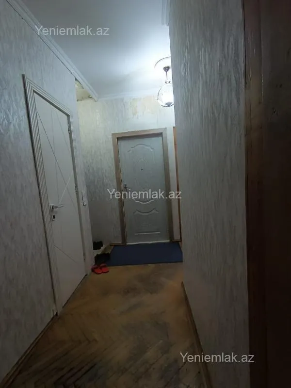 Satılır 3 otaqlı köhnə tikili 60 m²
