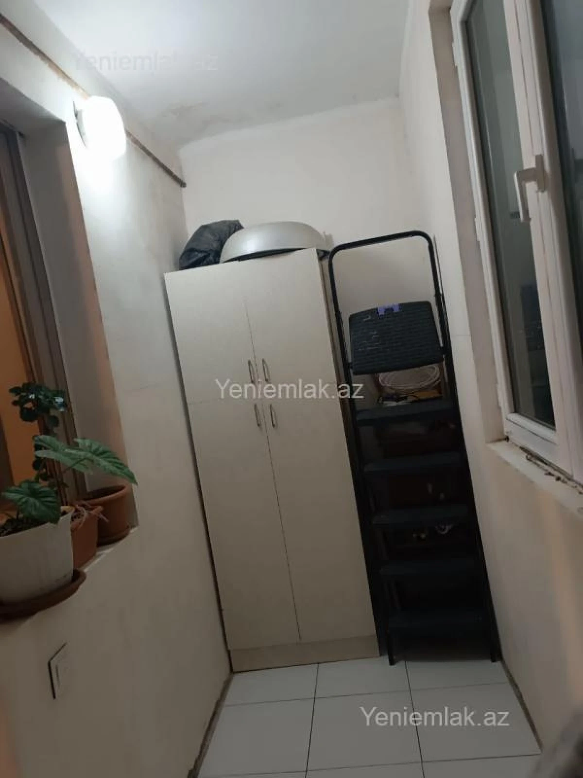 Satılır 3 otaqlı köhnə tikili 60 m²