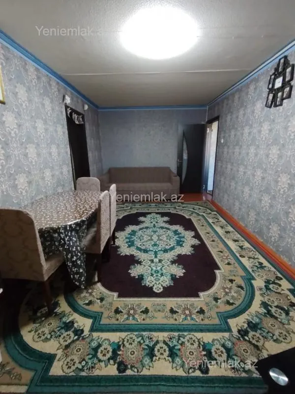 Satılır 2 otaqlı köhnə tikili 47 m²