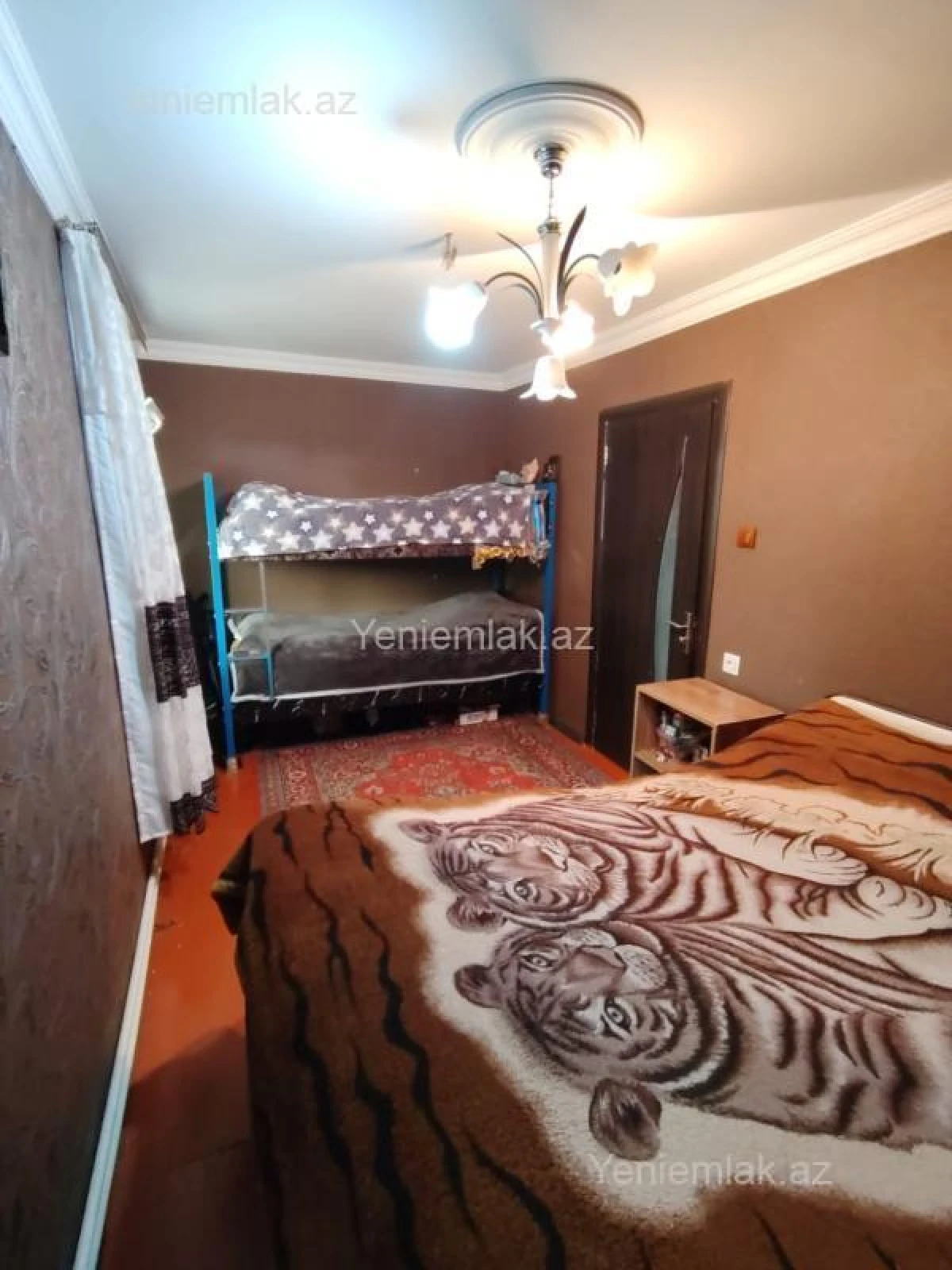Satılır 2 otaqlı köhnə tikili 47 m²