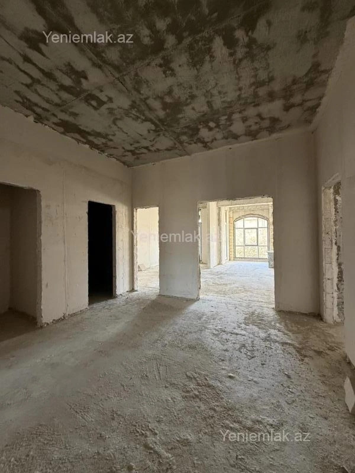 Satılır 3 otaqlı yeni tikili 144 m²