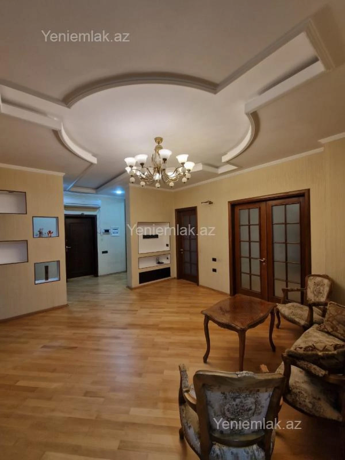 Satılır 4 otaqlı yeni tikili 176 m²