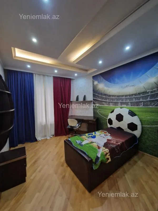 Satılır 4 otaqlı yeni tikili 176 m²