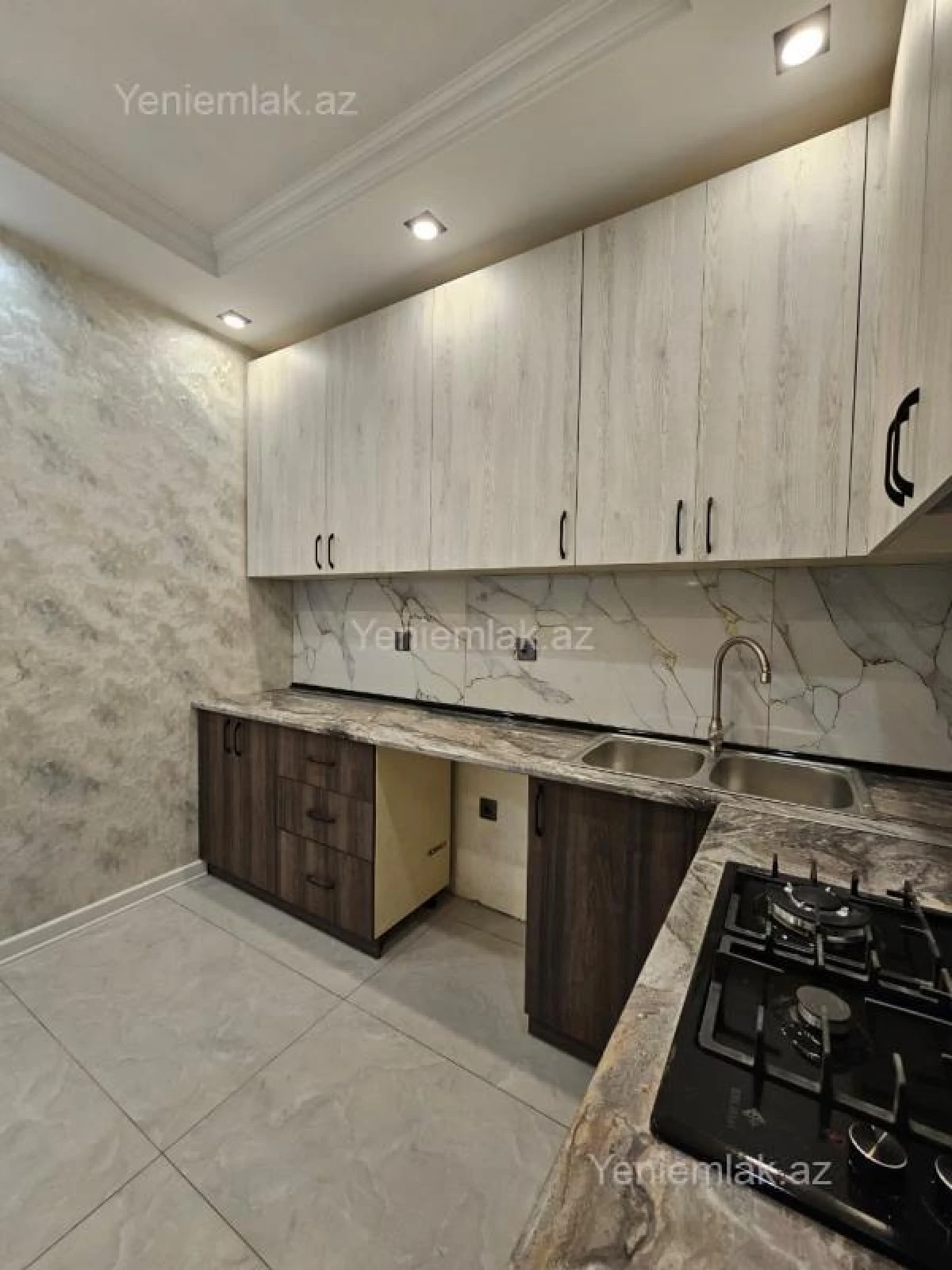 Satılır 2 otaqlı yeni tikili 54 m²