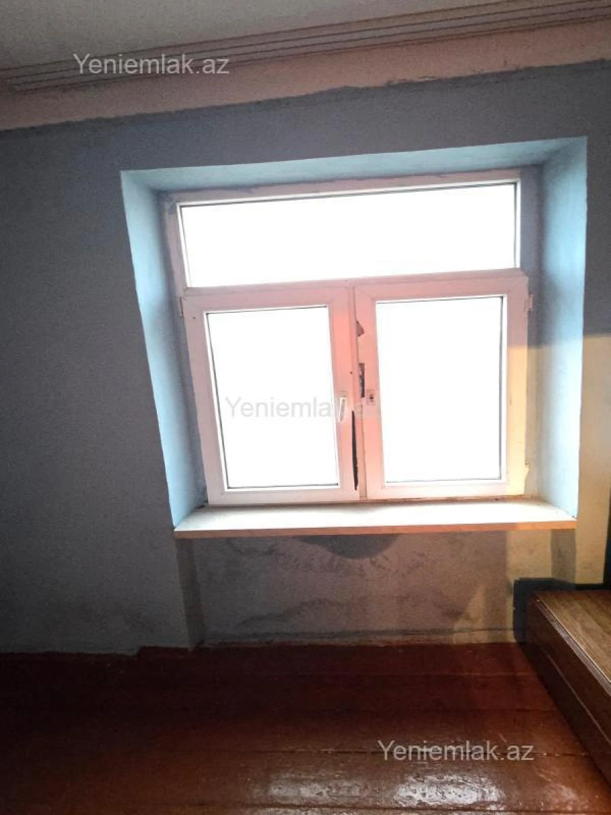 Satılır 2 otaqlı köhnə tikili 52 m²