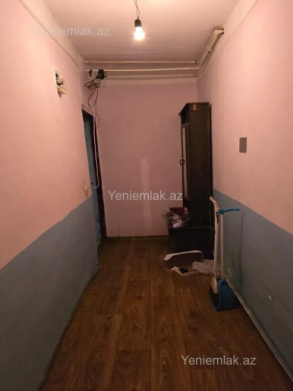 Satılır 2 otaqlı köhnə tikili 52 m²