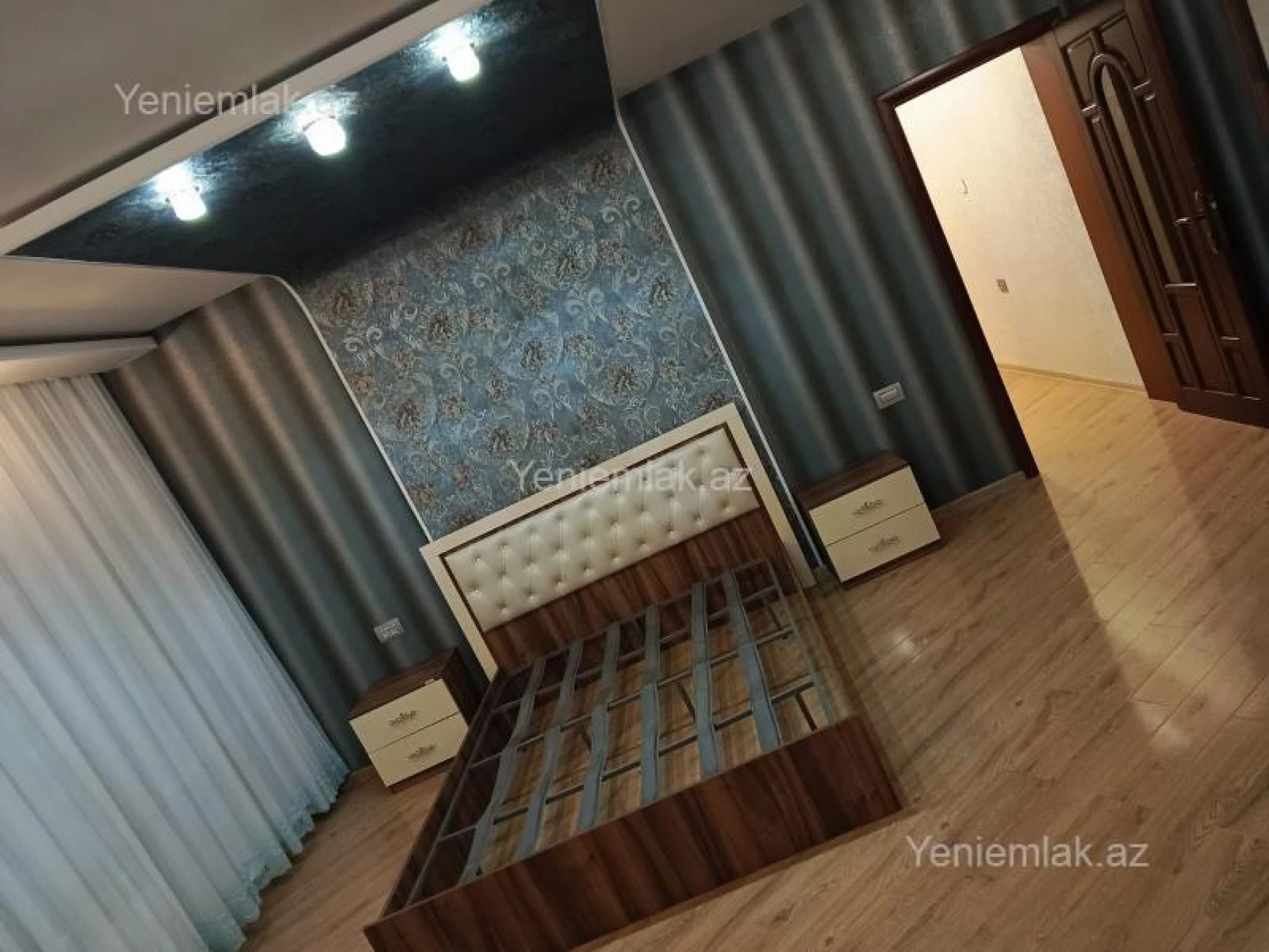Satılır 3 otaqlı yeni tikili 125 m²