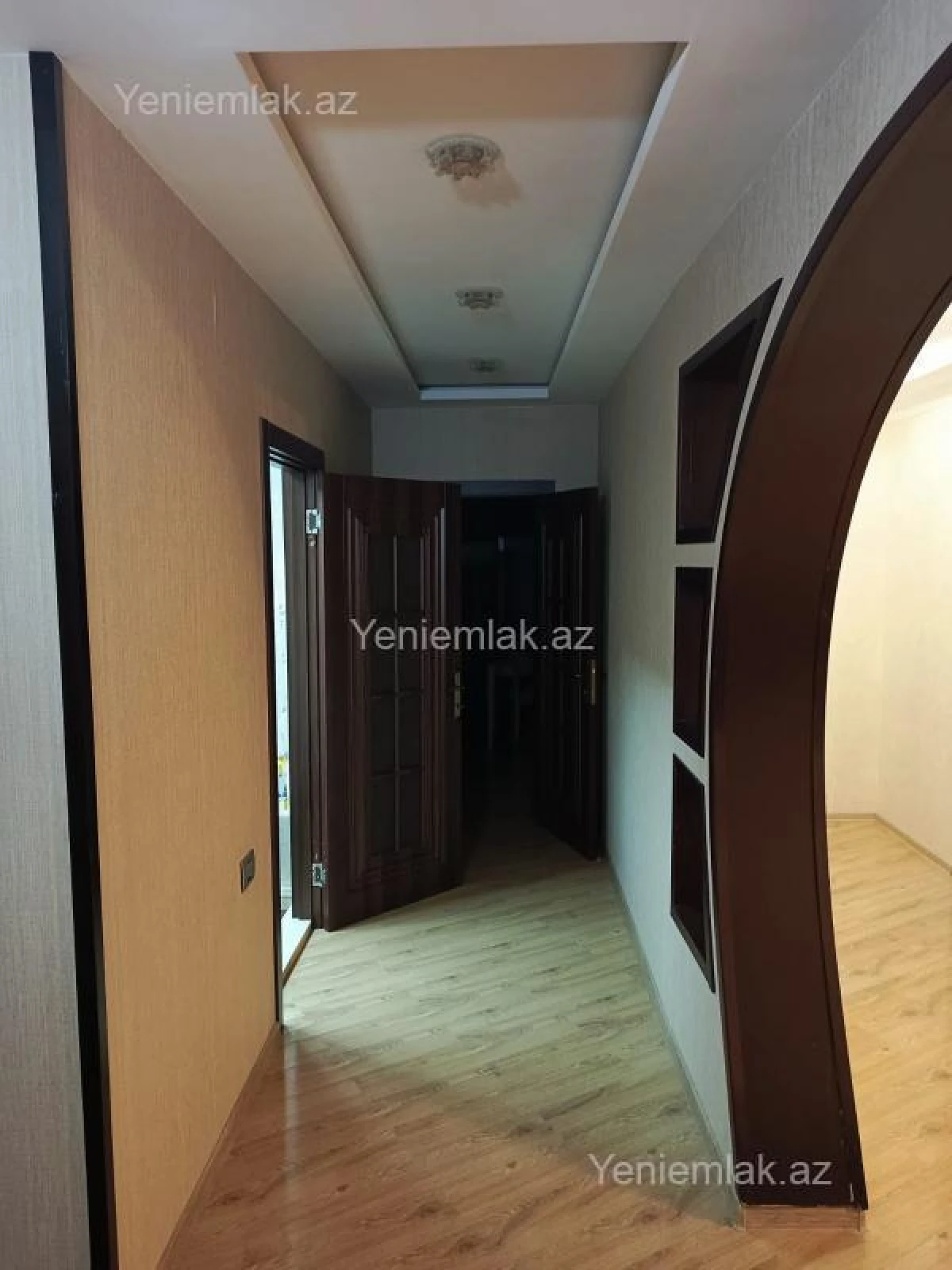Satılır 3 otaqlı yeni tikili 125 m²
