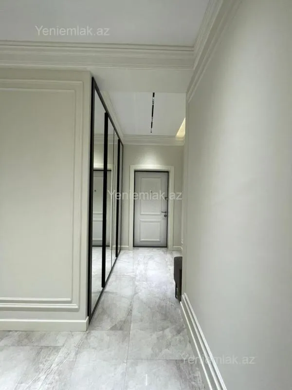 Satılır 3 otaqlı yeni tikili 92 m²