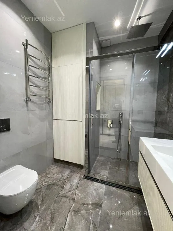 Satılır 3 otaqlı yeni tikili 92 m²