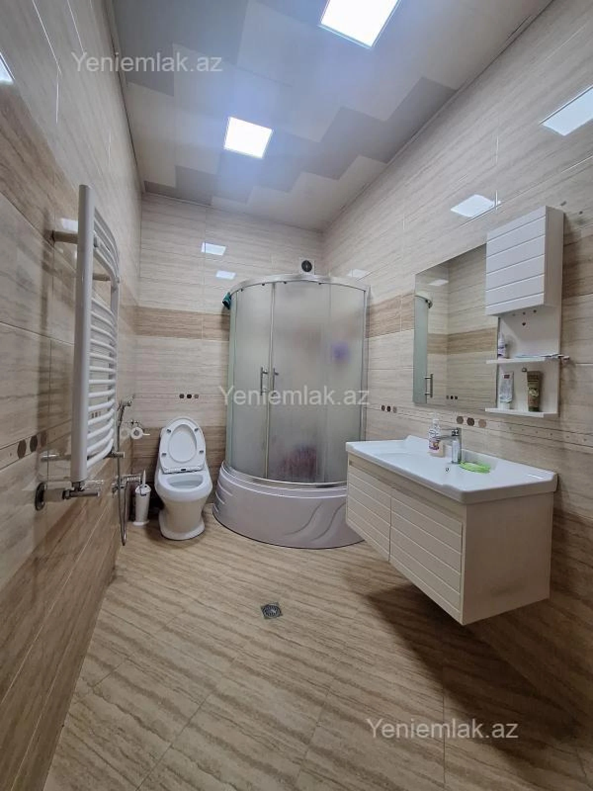 Satılır 3 otaqlı yeni tikili 100 m²