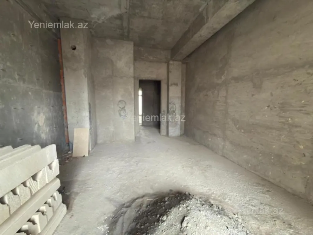 Satılır 5 otaqlı yeni tikili 211 m²