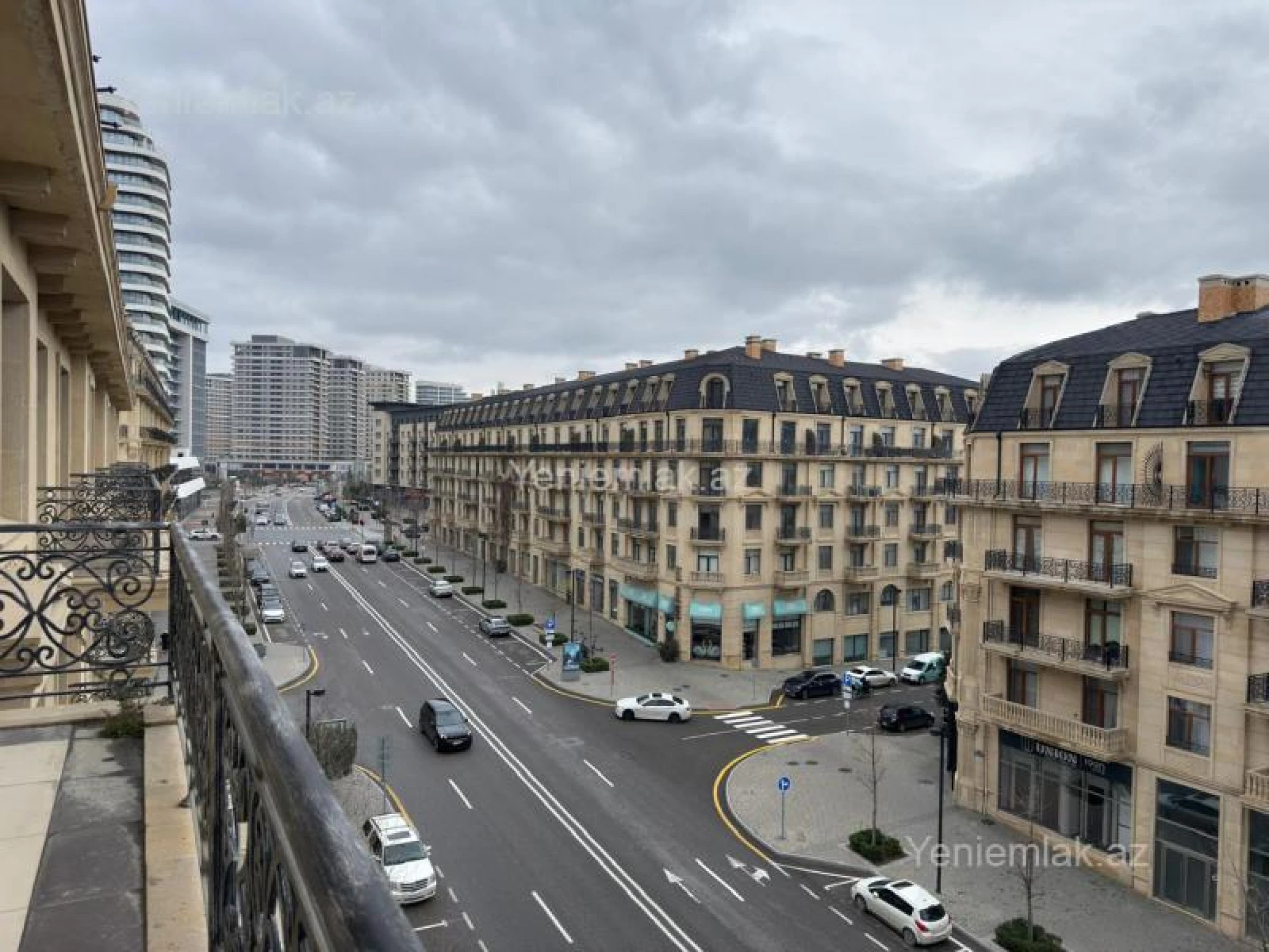 Satılır 5 otaqlı yeni tikili 211 m²