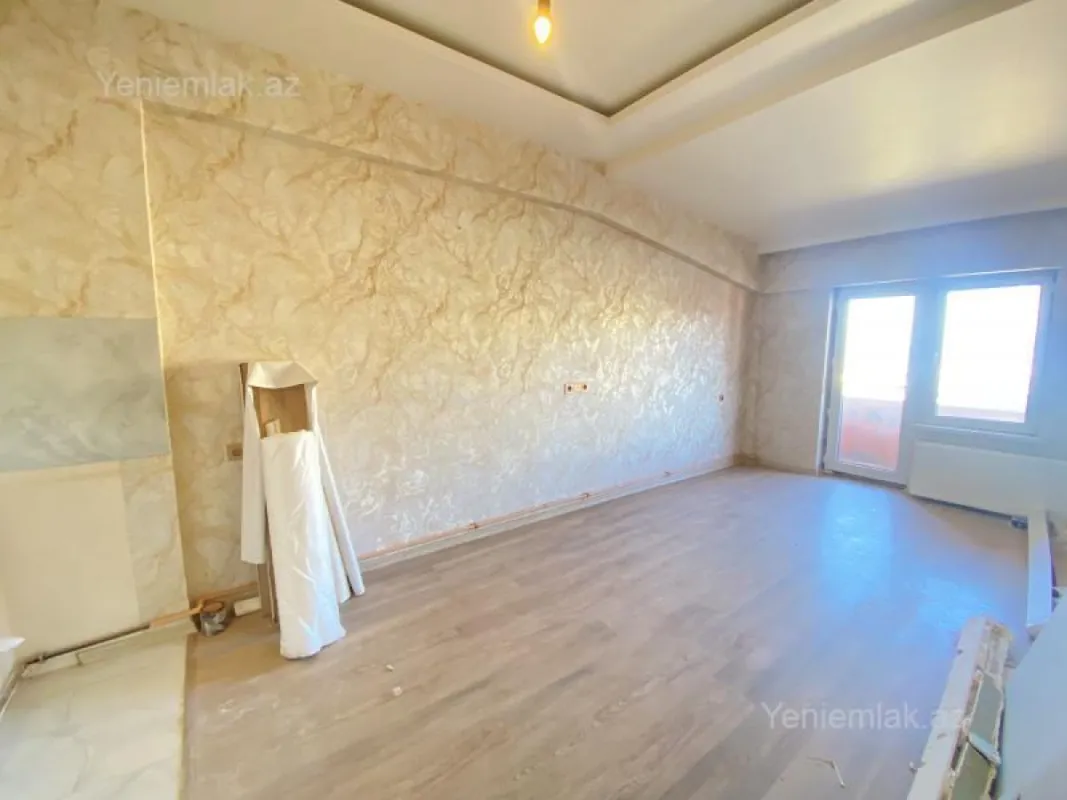 Satılır 2 otaqlı yeni tikili 61 m²