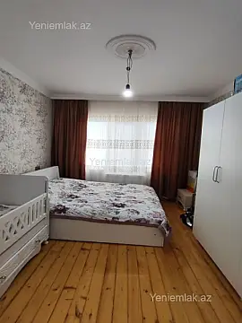 Satılır 2 otaqlı köhnə tikili 65 m²