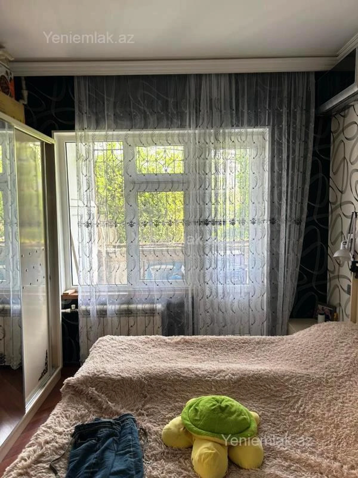 Satılır 4 otaqlı köhnə tikili 90 m²