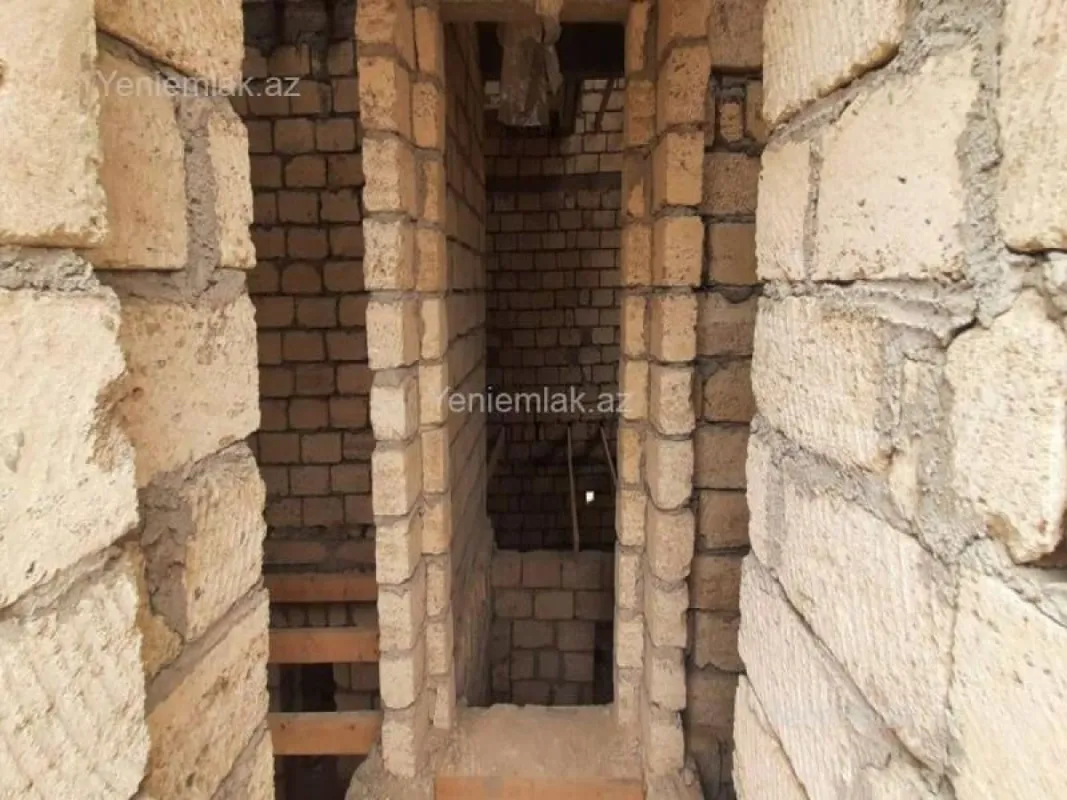 Satılır 2 otaqlı həyət evi 36 m²