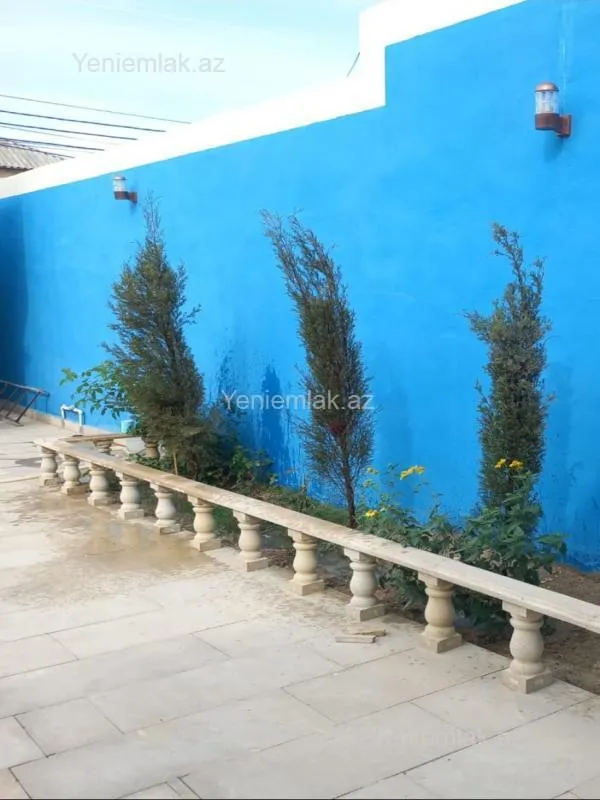 Satılır 6 otaqlı həyət evi 220 m²