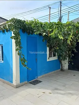 Satılır 6 otaqlı həyət evi 220 m²