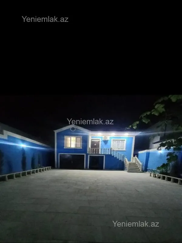 Satılır 6 otaqlı həyət evi 220 m²