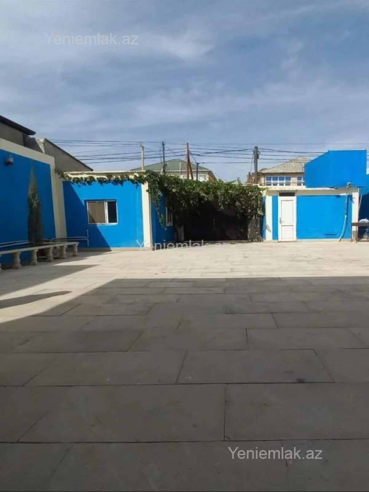 Satılır 6 otaqlı həyət evi 220 m²