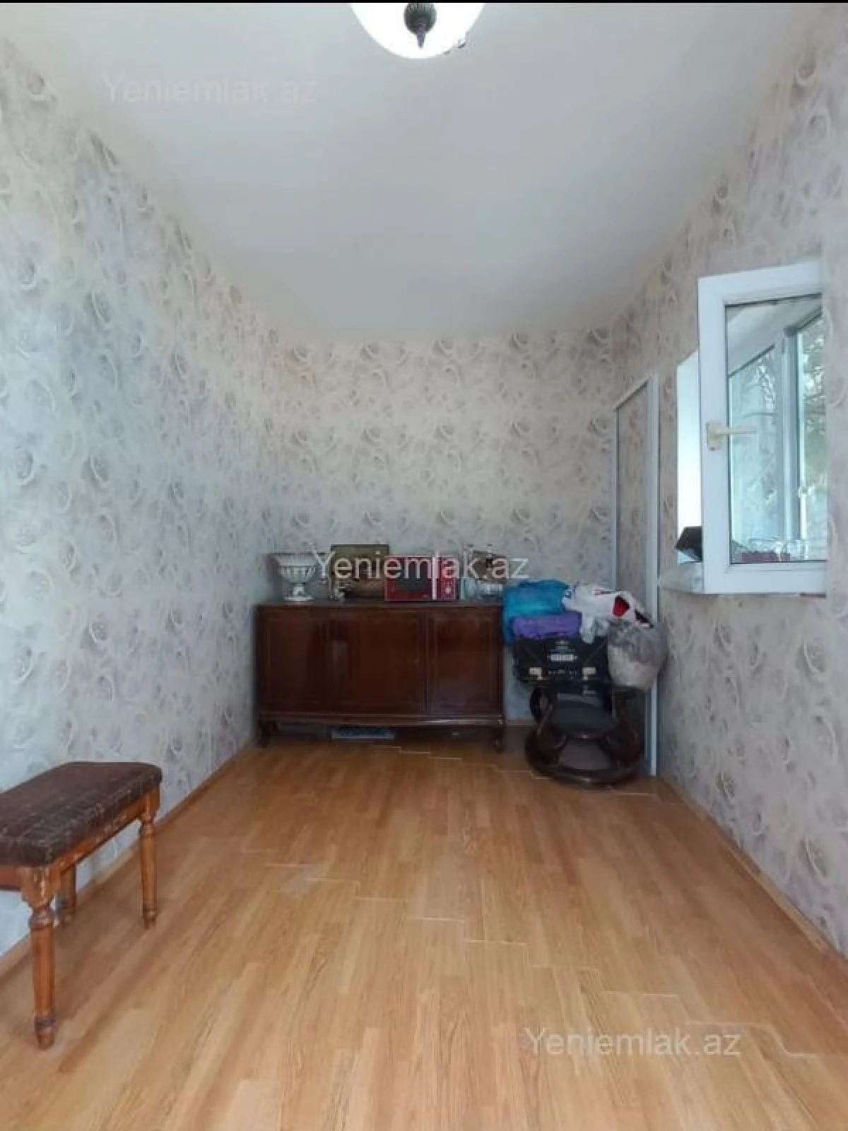 Satılır 6 otaqlı həyət evi 220 m²