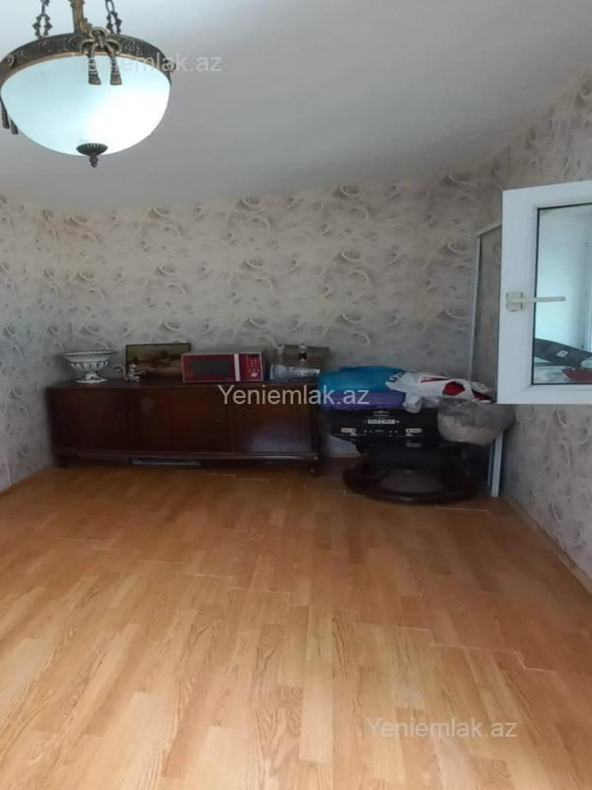 Satılır 6 otaqlı həyət evi 220 m²