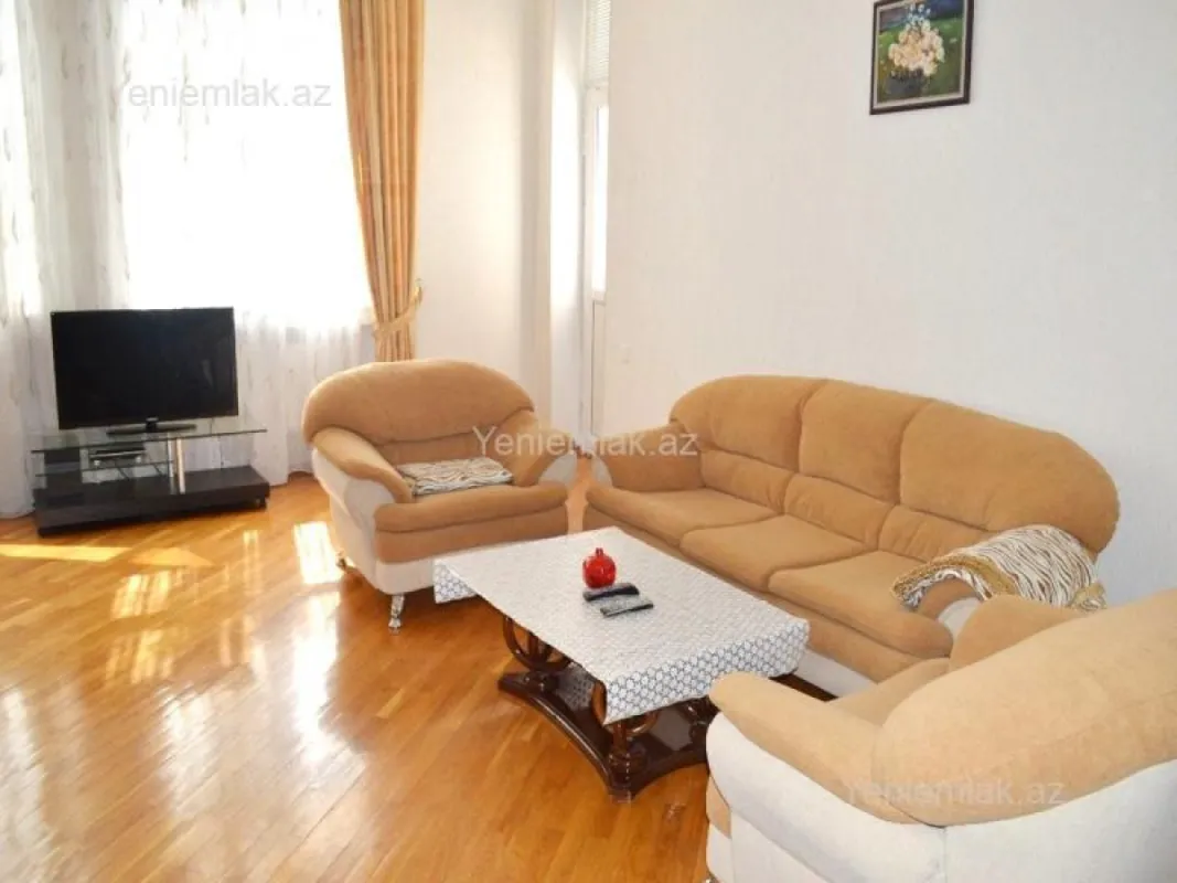 Satılır 2 otaqlı yeni tikili 110 m²